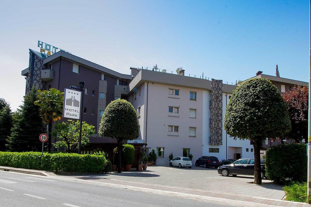 Hotel Park Castiglion Fiorentino Eksteriør bilde