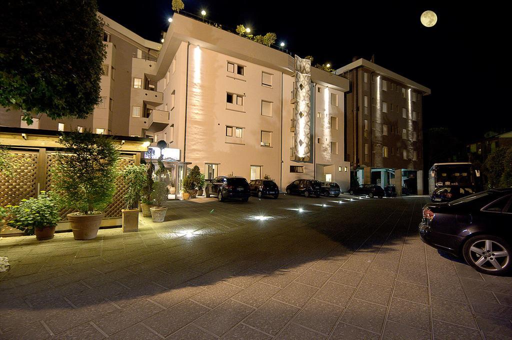 Hotel Park Castiglion Fiorentino Eksteriør bilde