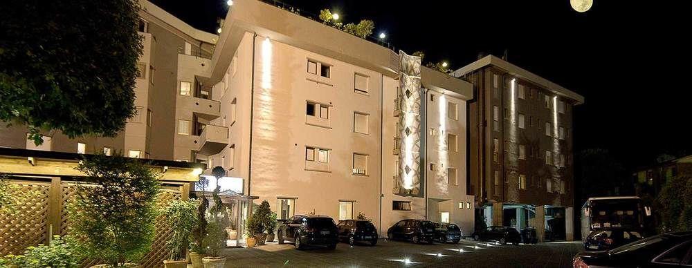 Hotel Park Castiglion Fiorentino Eksteriør bilde