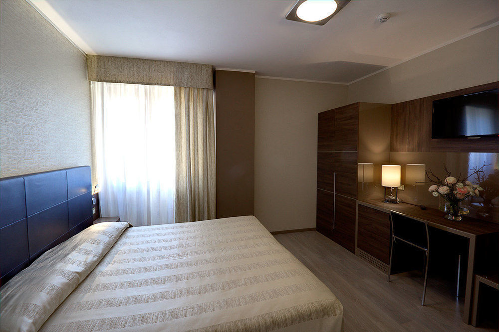 Hotel Park Castiglion Fiorentino Eksteriør bilde
